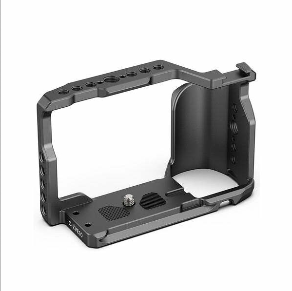 Ulanzi C-ZVE10 cage for ZV-E10 เคสสำหรับกล้อง Sony ZV-E10 Ulanzi C-ZVE10 cage for ZV-E10 เคสสำหรับกล้อง Sony ZV-E10