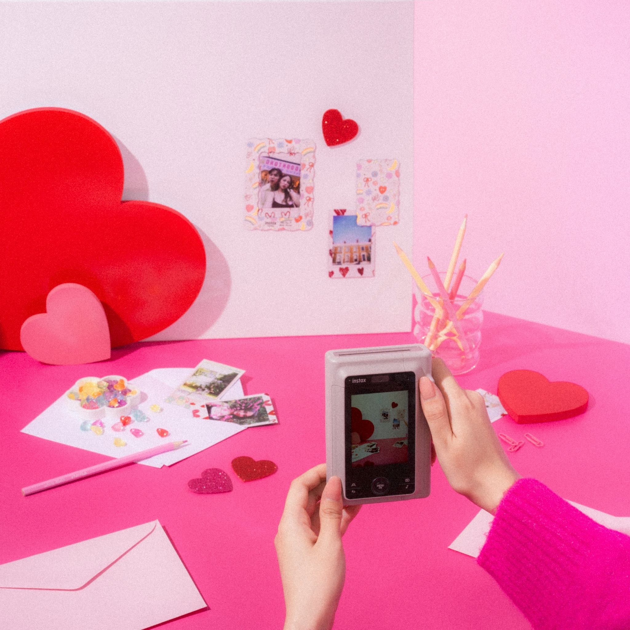 FUJI INSTAX MINI LIPLAY+ Gift Set SAND BEIGE